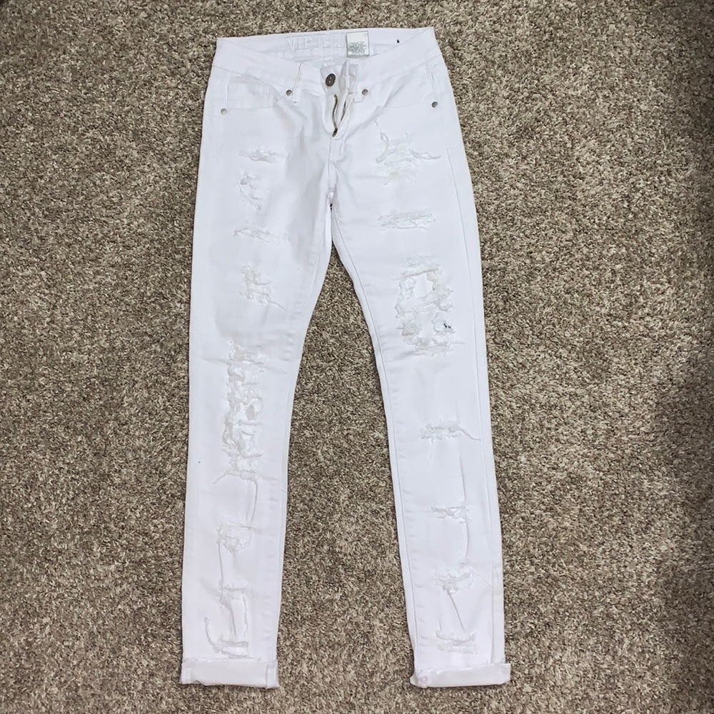 VIP WHITE jeans!!